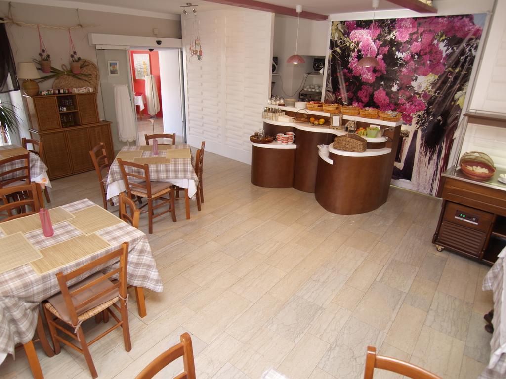 Bed&Breakfast Saturn Veli Lošinj Exteriör bild