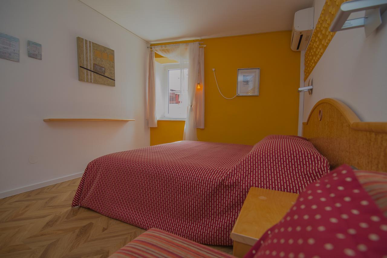 Bed&Breakfast Saturn Veli Lošinj Exteriör bild