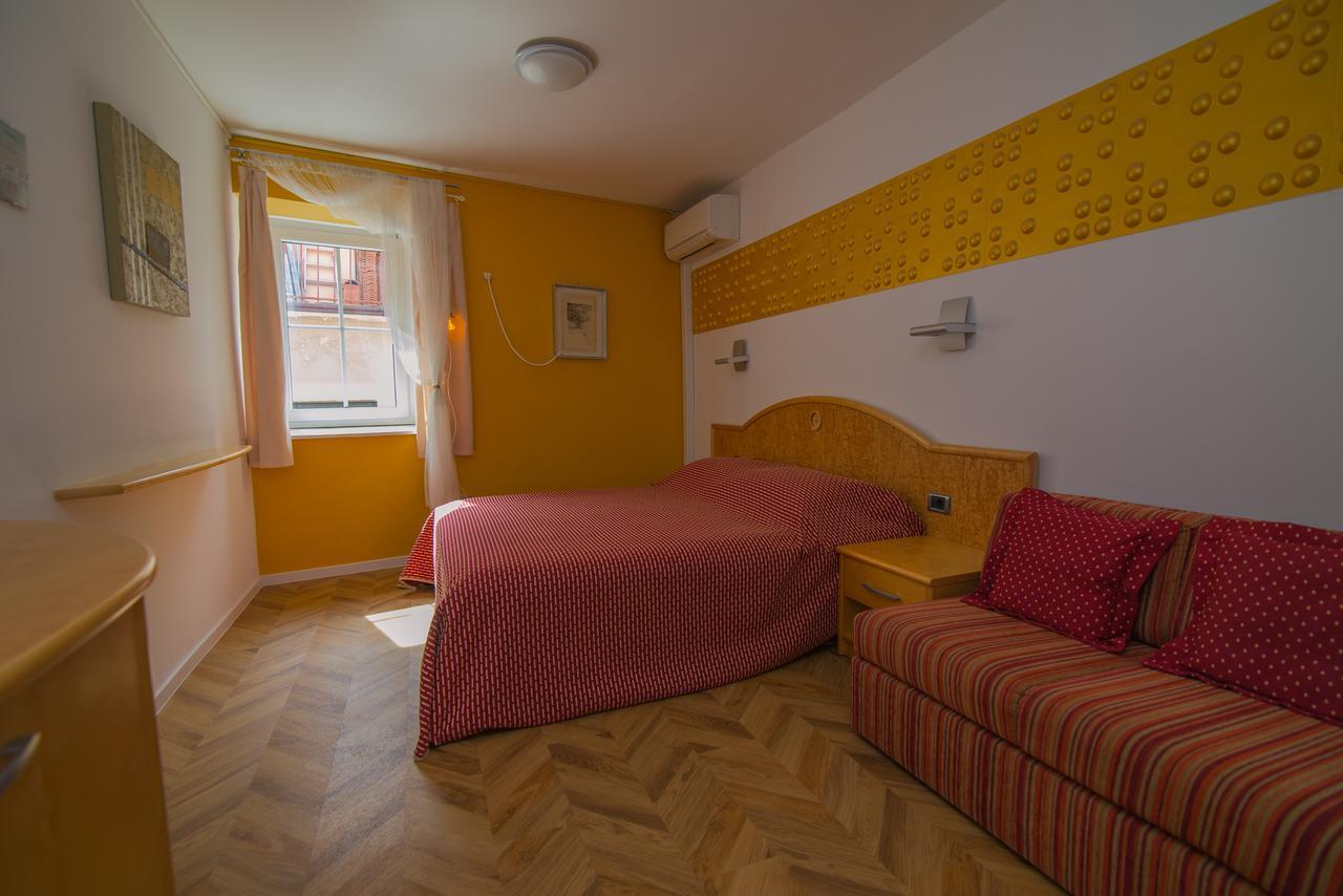 Bed&Breakfast Saturn Veli Lošinj Exteriör bild